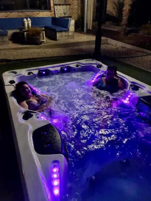 Een Prachtige En Luxueuze Vakantiewoning Dat Is Hof Leskensdaele 게라즈베르겐 외부 사진