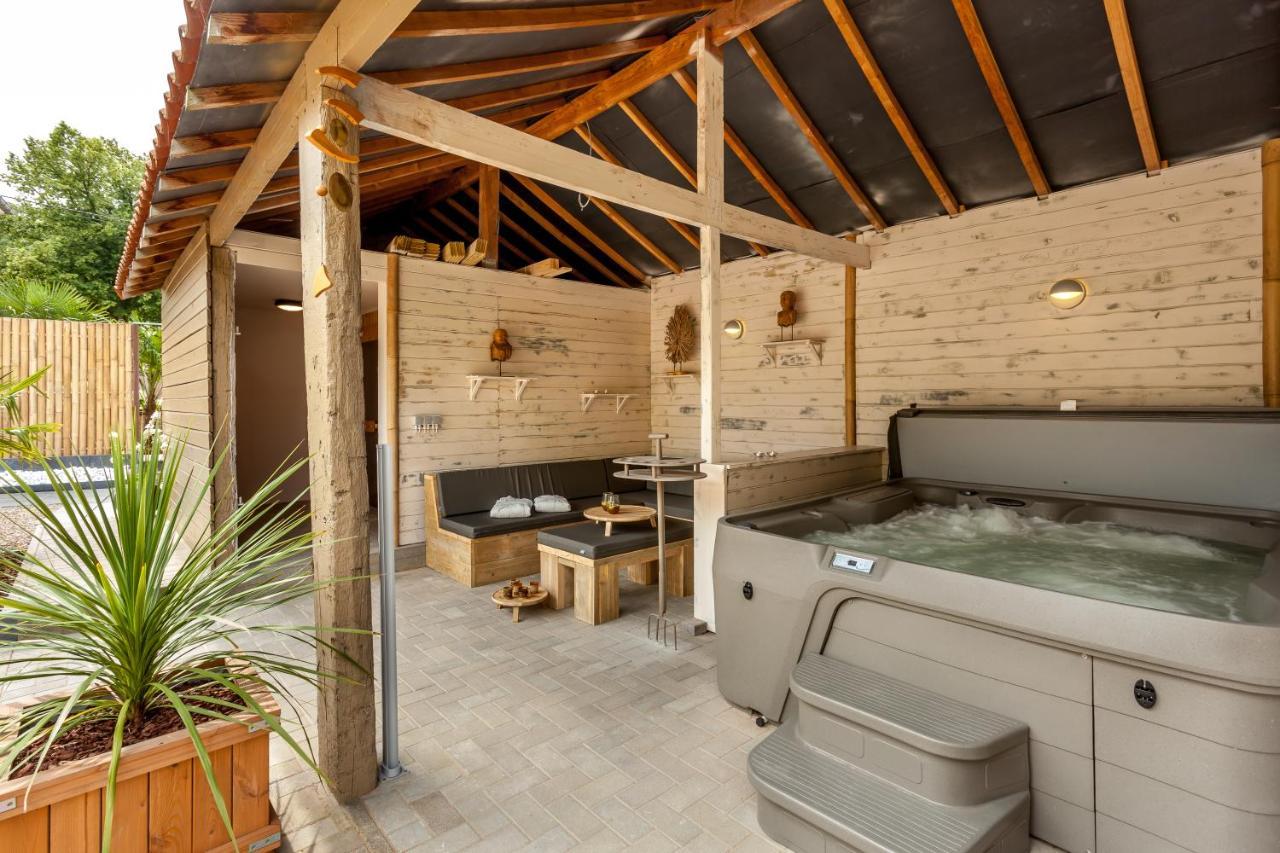 Een Prachtige En Luxueuze Vakantiewoning Dat Is Hof Leskensdaele 게라즈베르겐 외부 사진